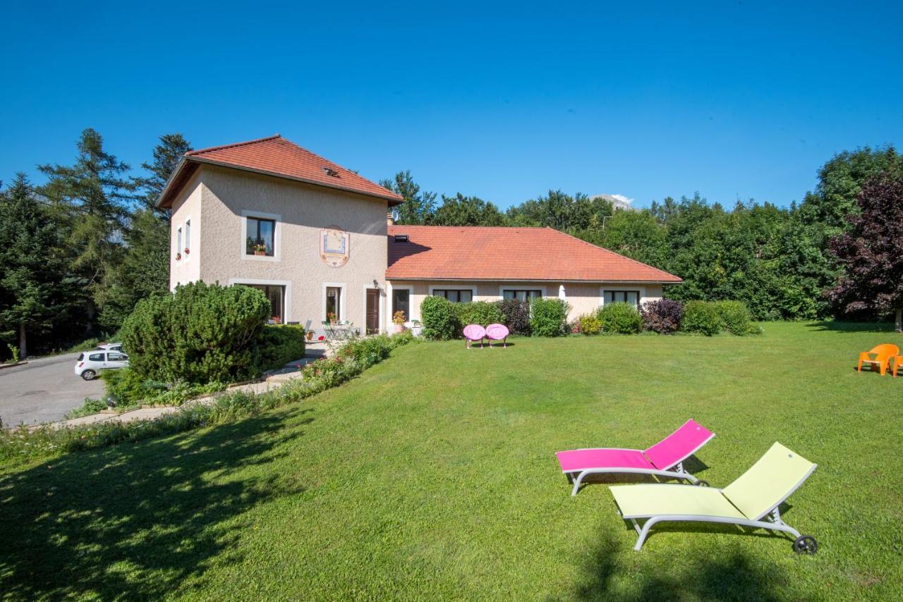 "La Combe Fleurie" Appartements & Chambres Saint-Bonnet-en-Champsaur Buitenkant foto
