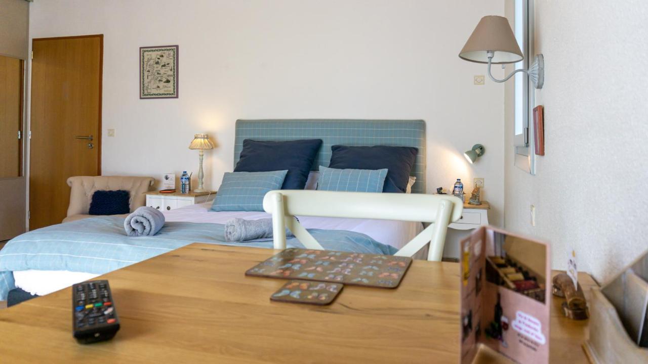"La Combe Fleurie" Appartements & Chambres Saint-Bonnet-en-Champsaur Buitenkant foto