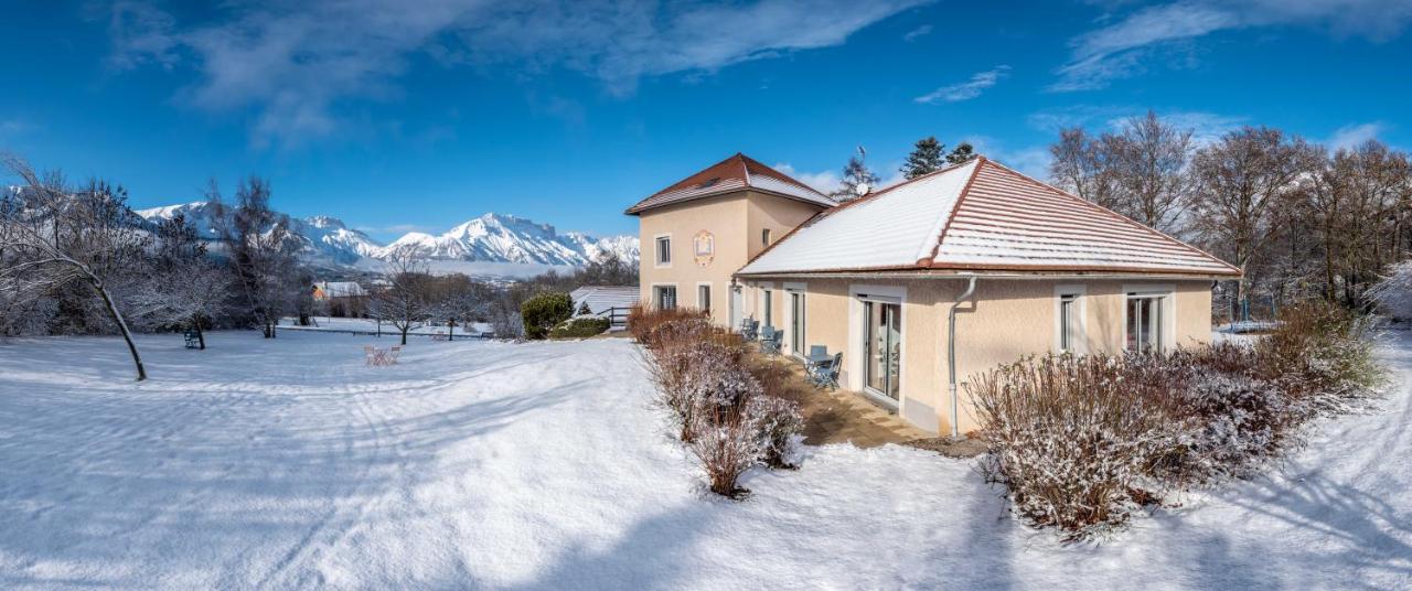 "La Combe Fleurie" Appartements & Chambres Saint-Bonnet-en-Champsaur Buitenkant foto