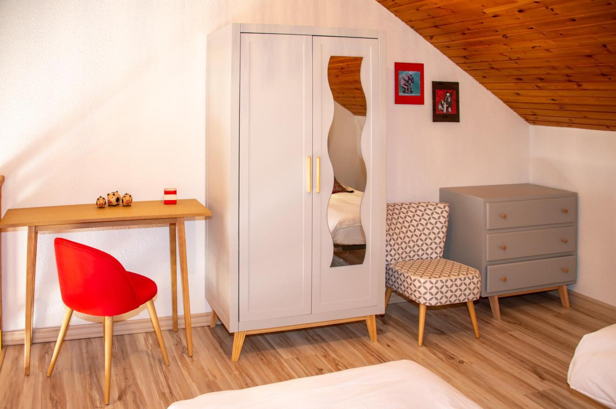 "La Combe Fleurie" Appartements & Chambres Saint-Bonnet-en-Champsaur Kamer foto